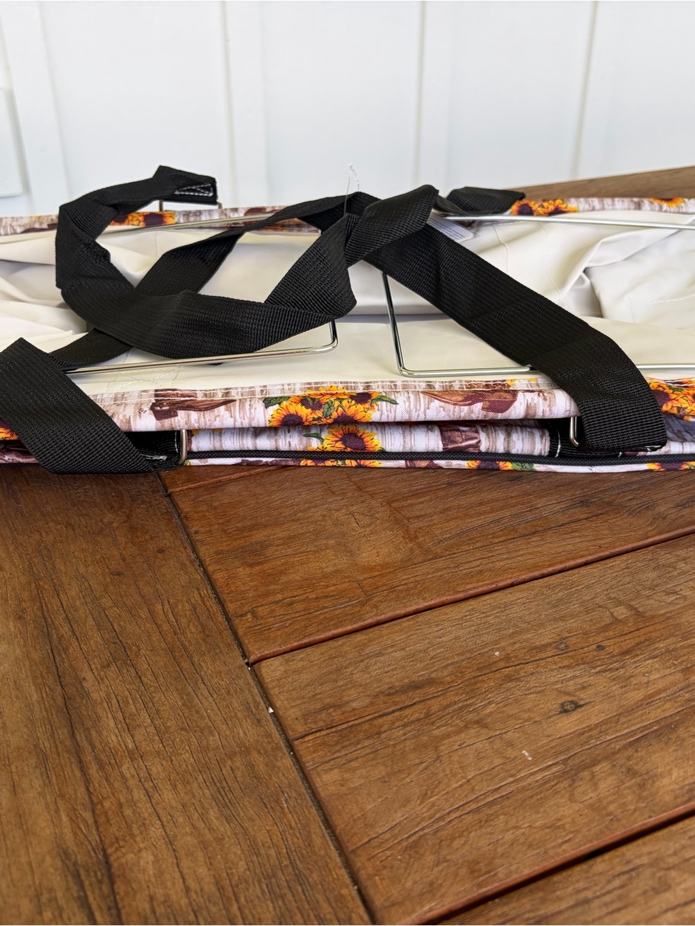 Sunflower Cowboy Boot Tote Bag - NGIL - Picture 3 of 4